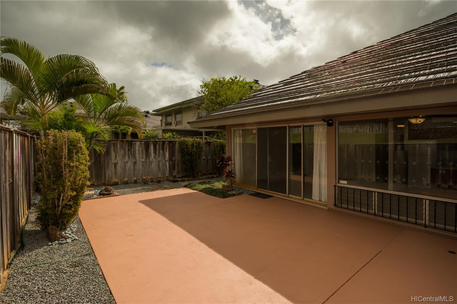 94-870 Lelepua Street #7C, Waipahu, HI 96797