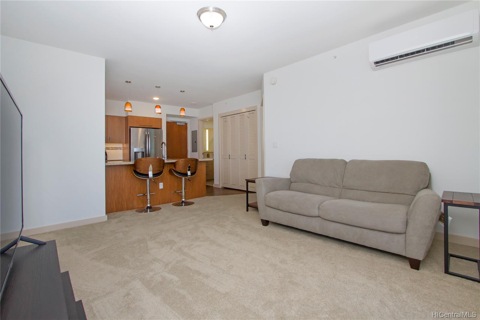 555 South Street #904, Honolulu, HI 96813