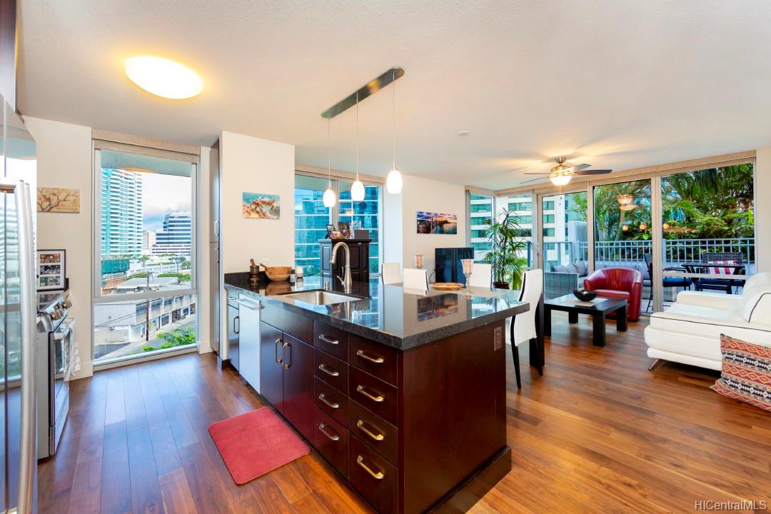 1189 Waimanu Street #605, Honolulu, HI 96814