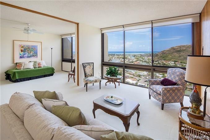 501 Hahaione Street #1/20K, Honolulu, HI 96825