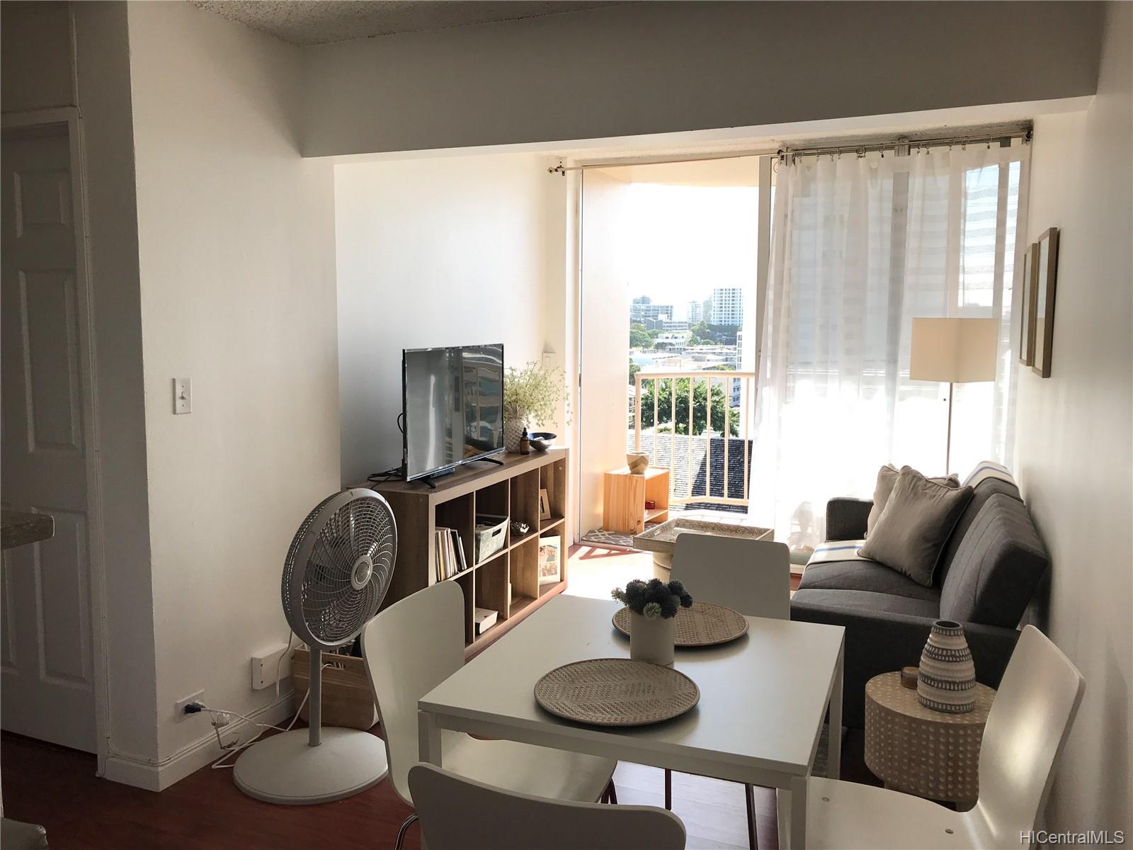 1535 Pensacola Street #708, Honolulu, HI 96822