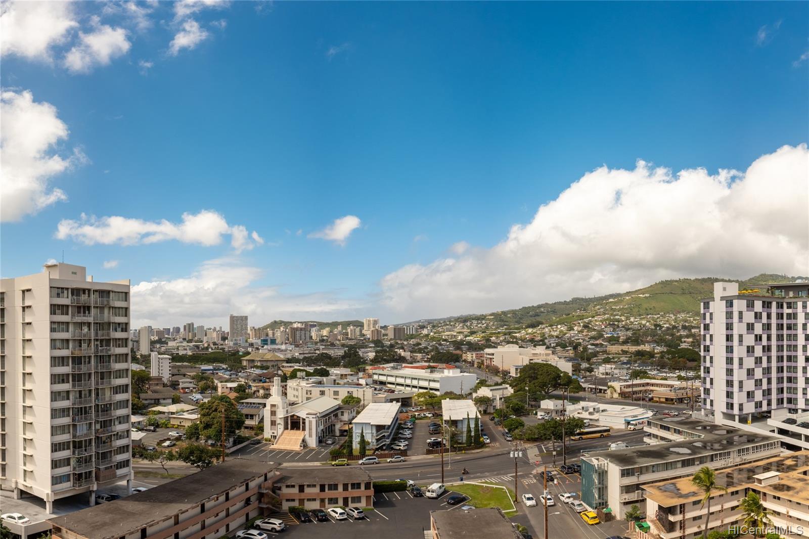 2637 Kuilei Street #A124, Honolulu, HI 96826