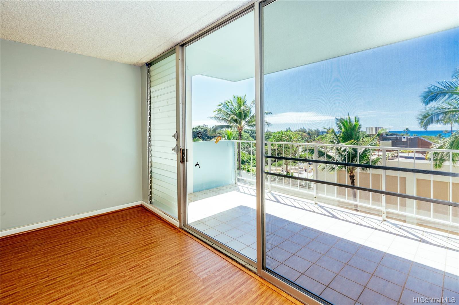 204 Kapahulu Avenue #604, Honolulu, HI 96815