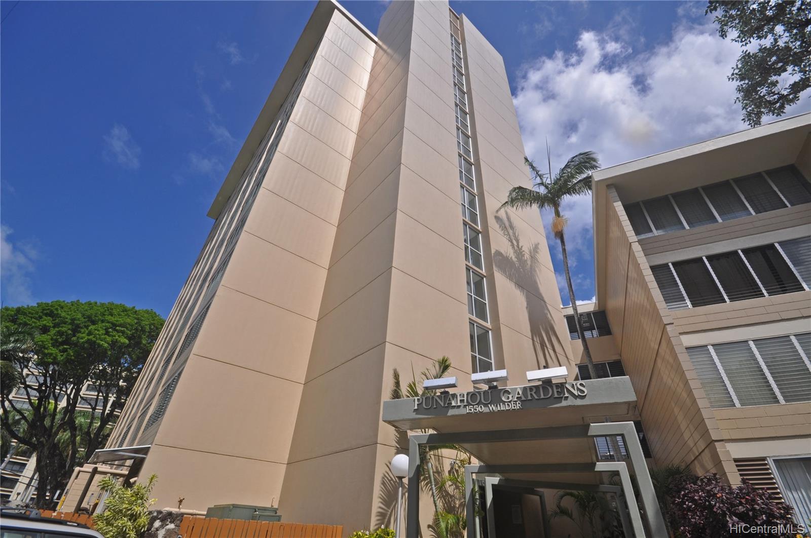 1550 Wilder Avenue #A805, Honolulu, HI 96822