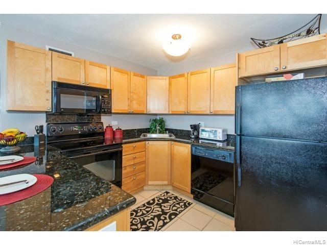 430 Kaiolu Street #401, Honolulu, HI 96815