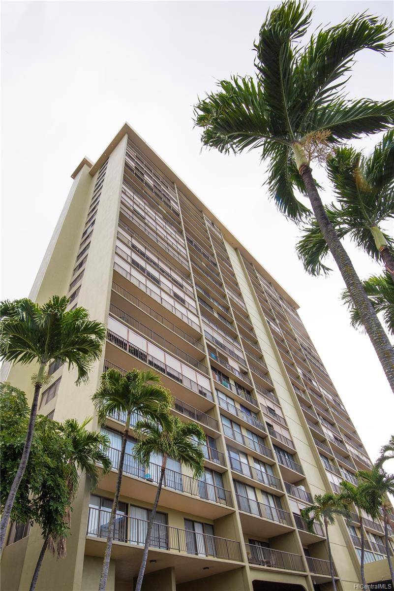 1561 Pensacola Street #702, Honolulu, HI 96822