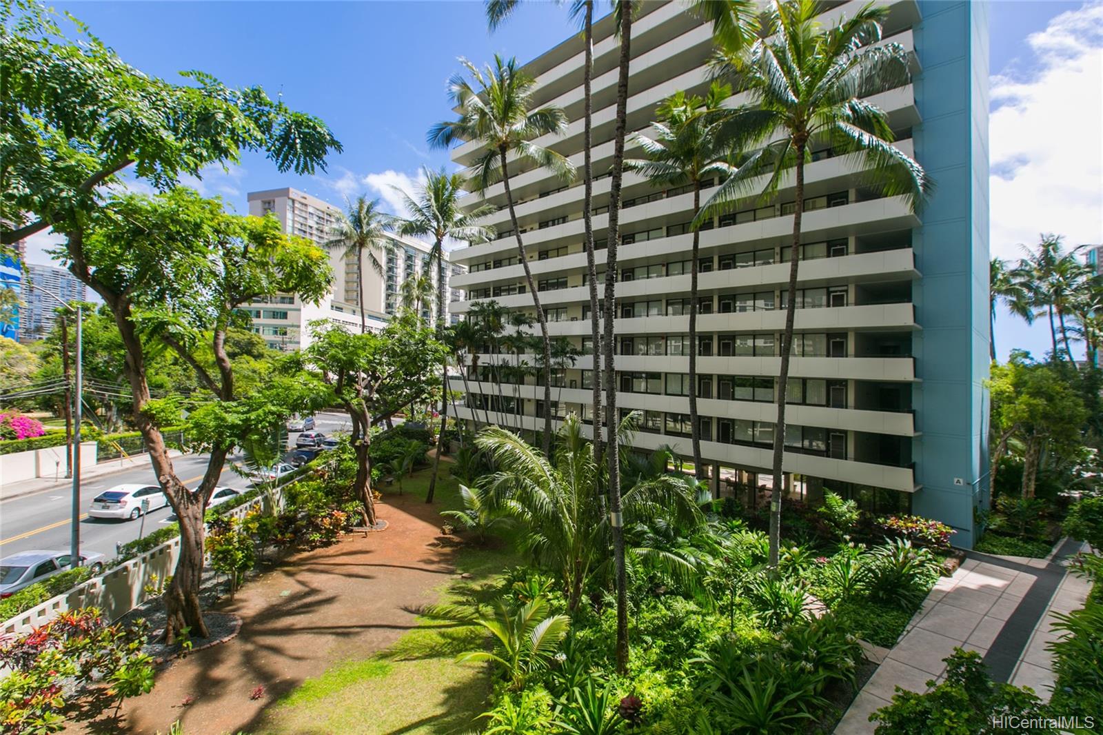 425 Ena Road #308C, Honolulu, HI 96815