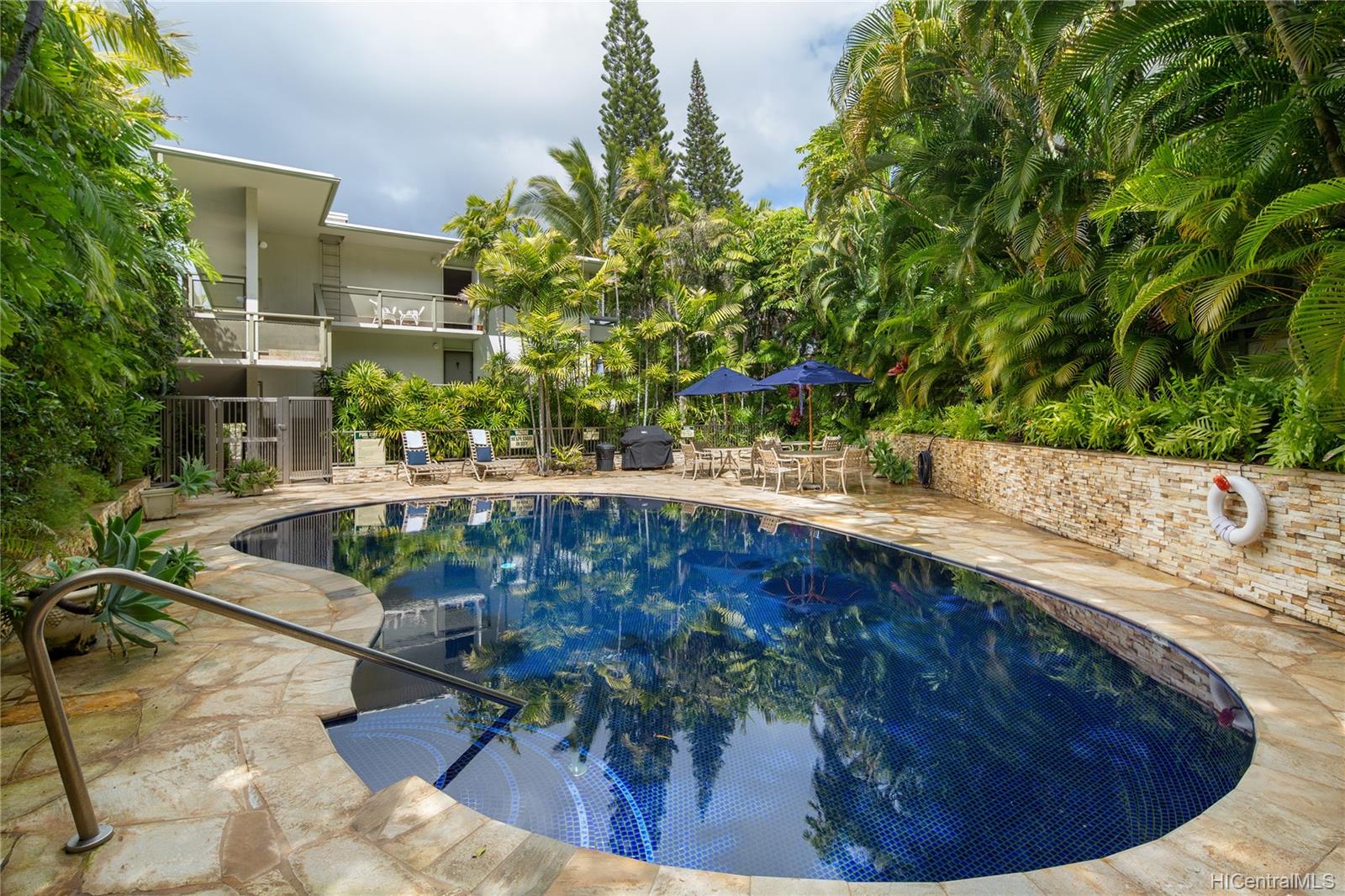 3045 Pualei Circle #307, Honolulu, HI 96815