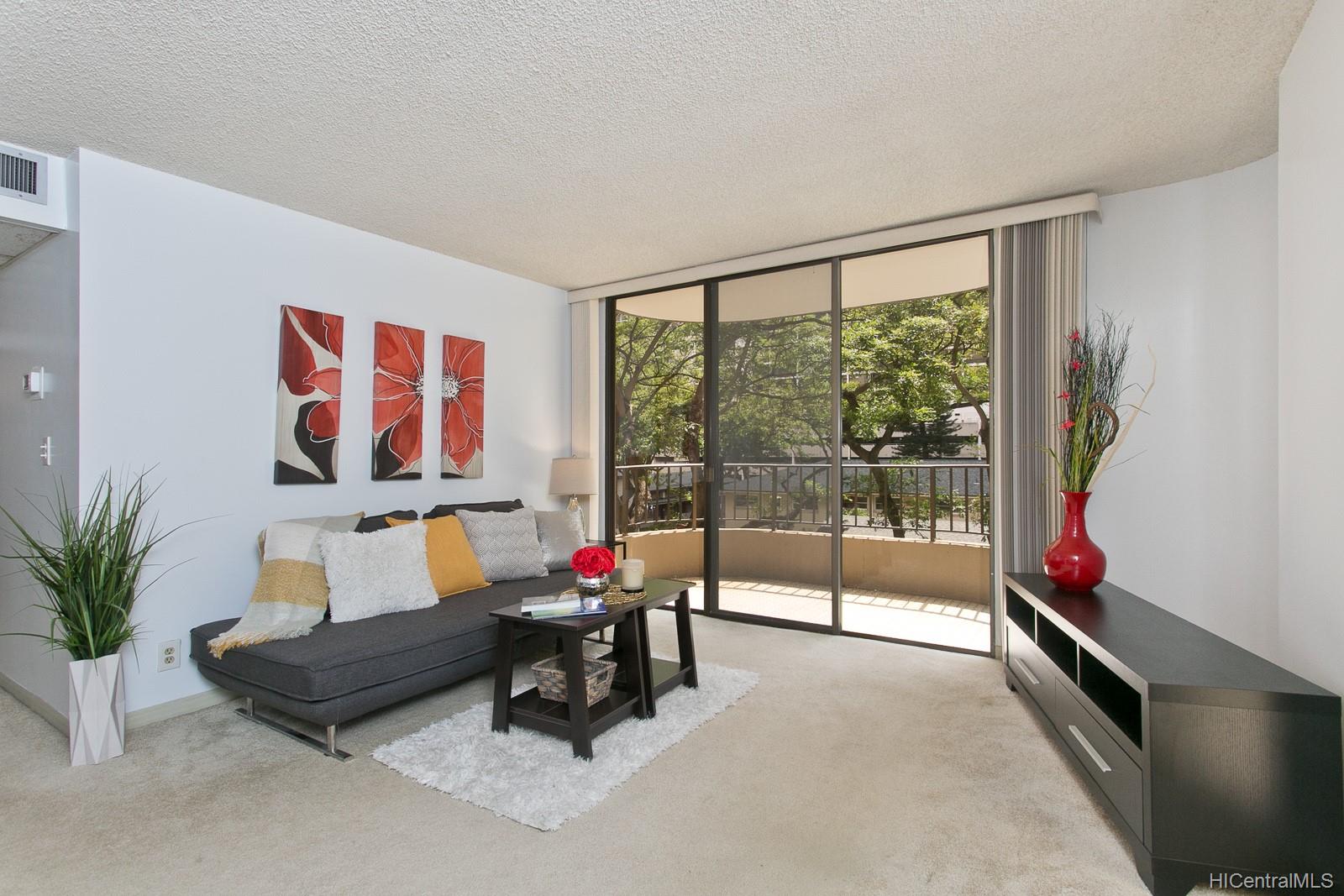 311 Ohua Avenue #205E, Honolulu, HI 96815