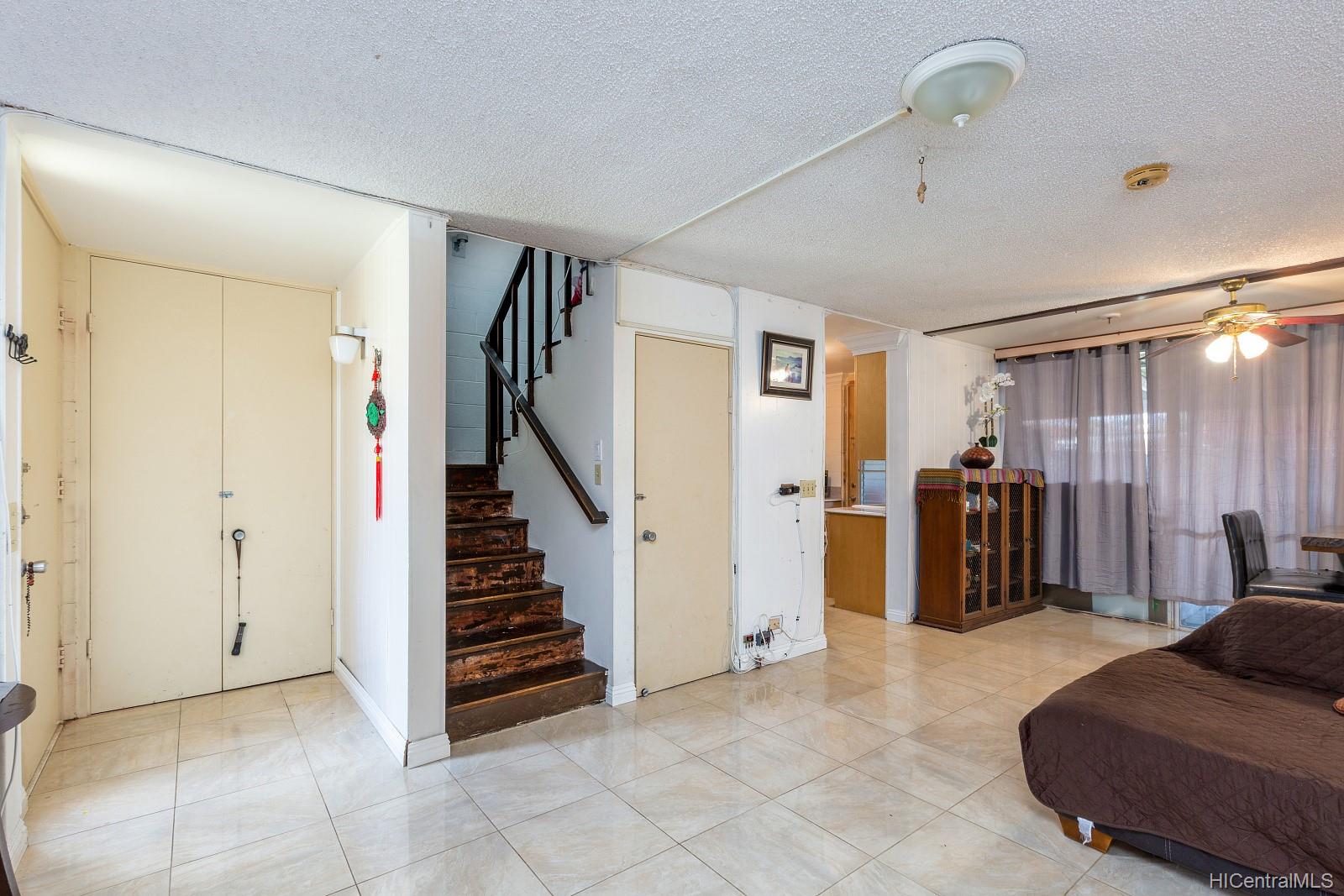 1130 Hoola Place #3D, Pearl City, HI 96782