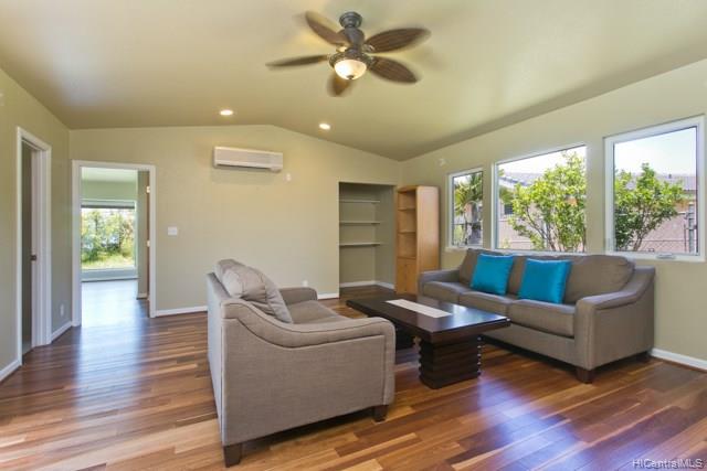 7421 Kamehame Place Honolulu, HI 96825