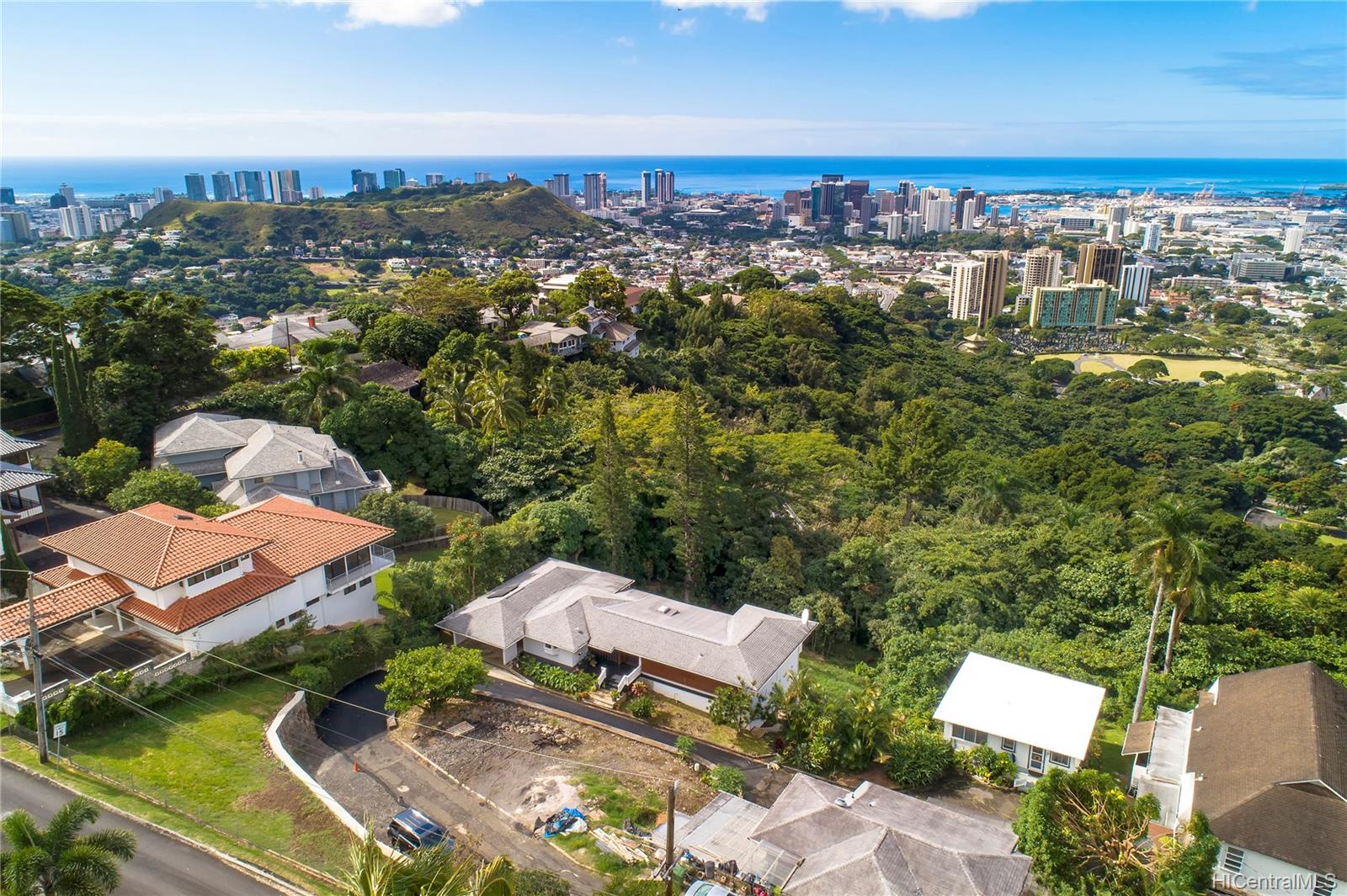 2933 Laukoa Place #A, Honolulu, HI 96813