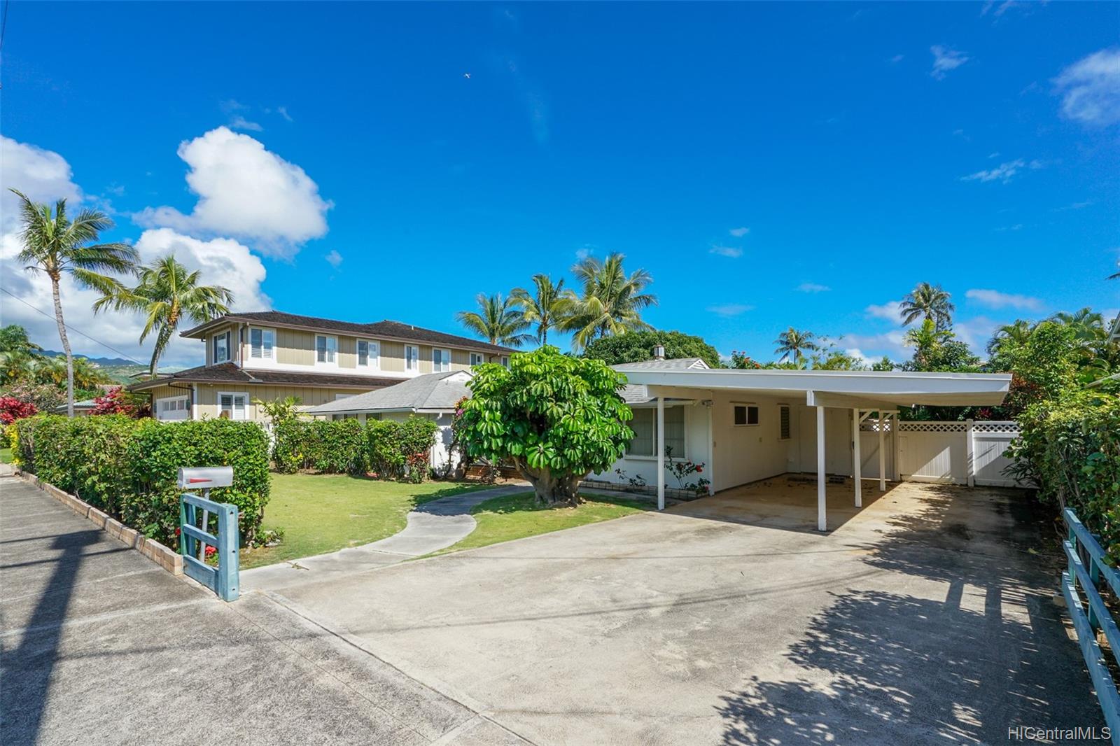 4735 Farmers Road Honolulu, HI 96816