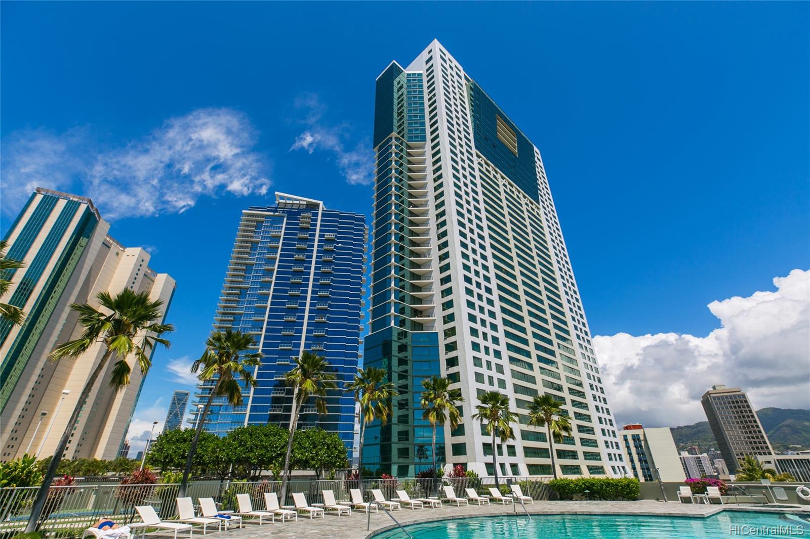 88 Piikoi Street #1007, Honolulu, HI 96814