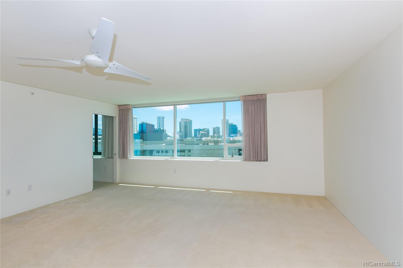 88 Piikoi Street #1007, Honolulu, HI 96814