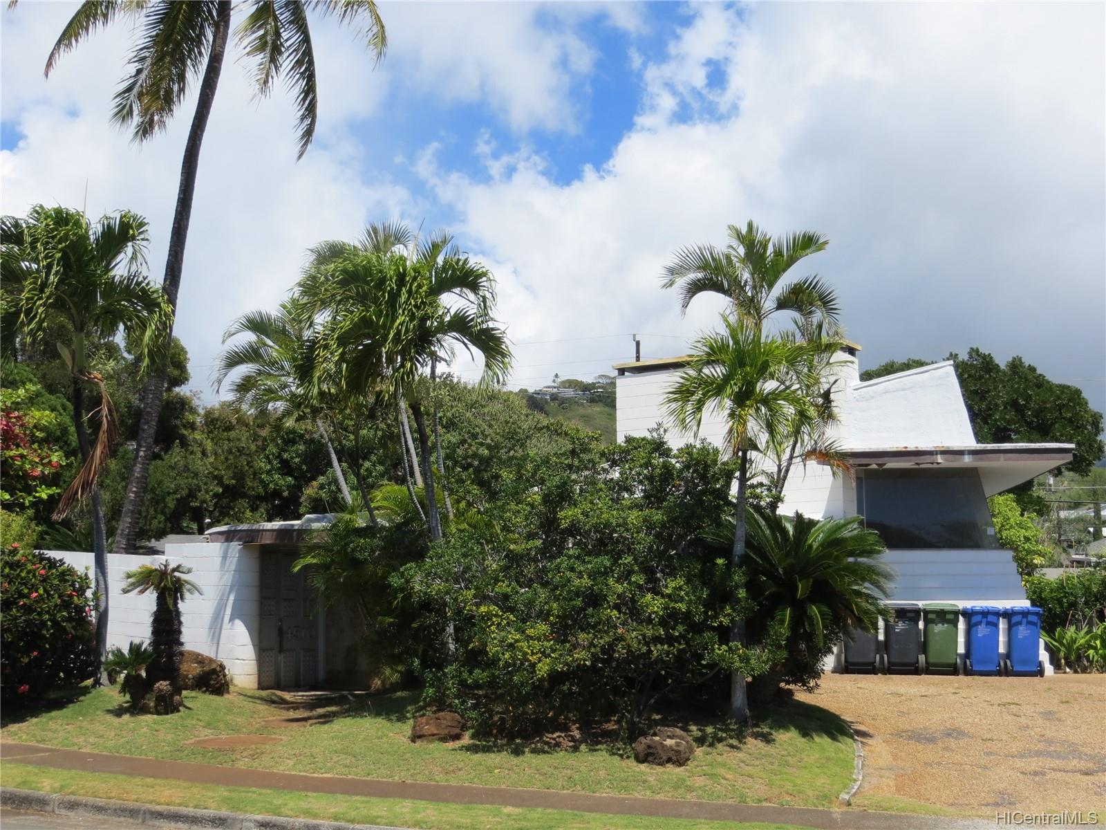 4510 Waikui Street Honolulu, HI 96821