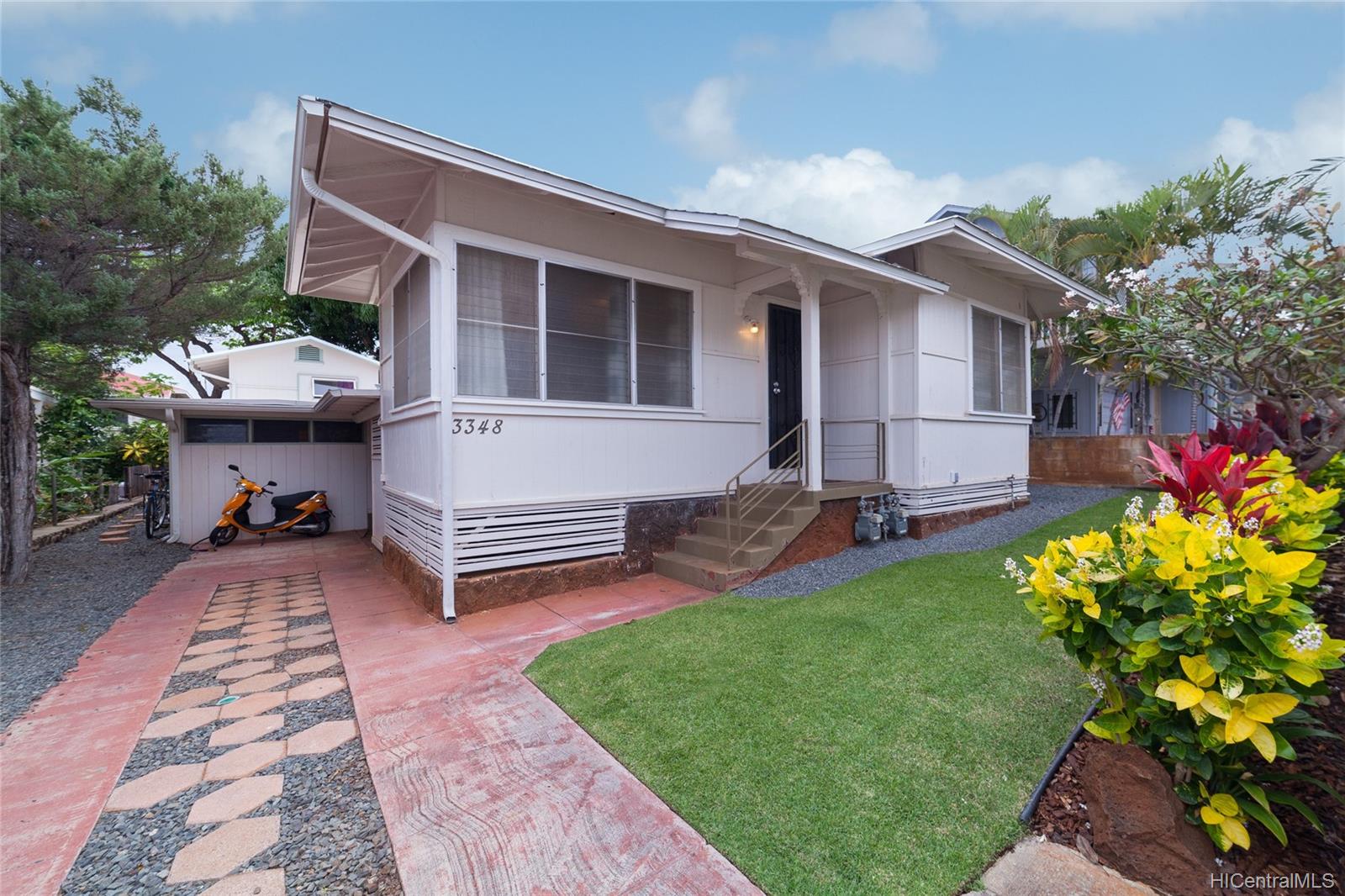 3348 George Street Honolulu, HI 96815