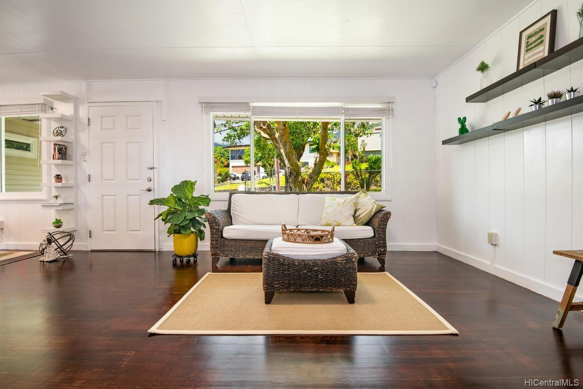 3069 Kahaloa Drive Honolulu, HI 96822