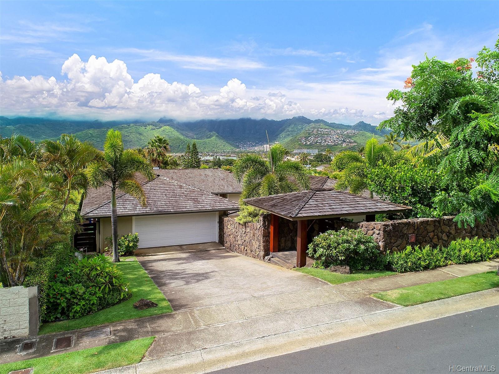 348 Poipu Drive Honolulu, HI 96825