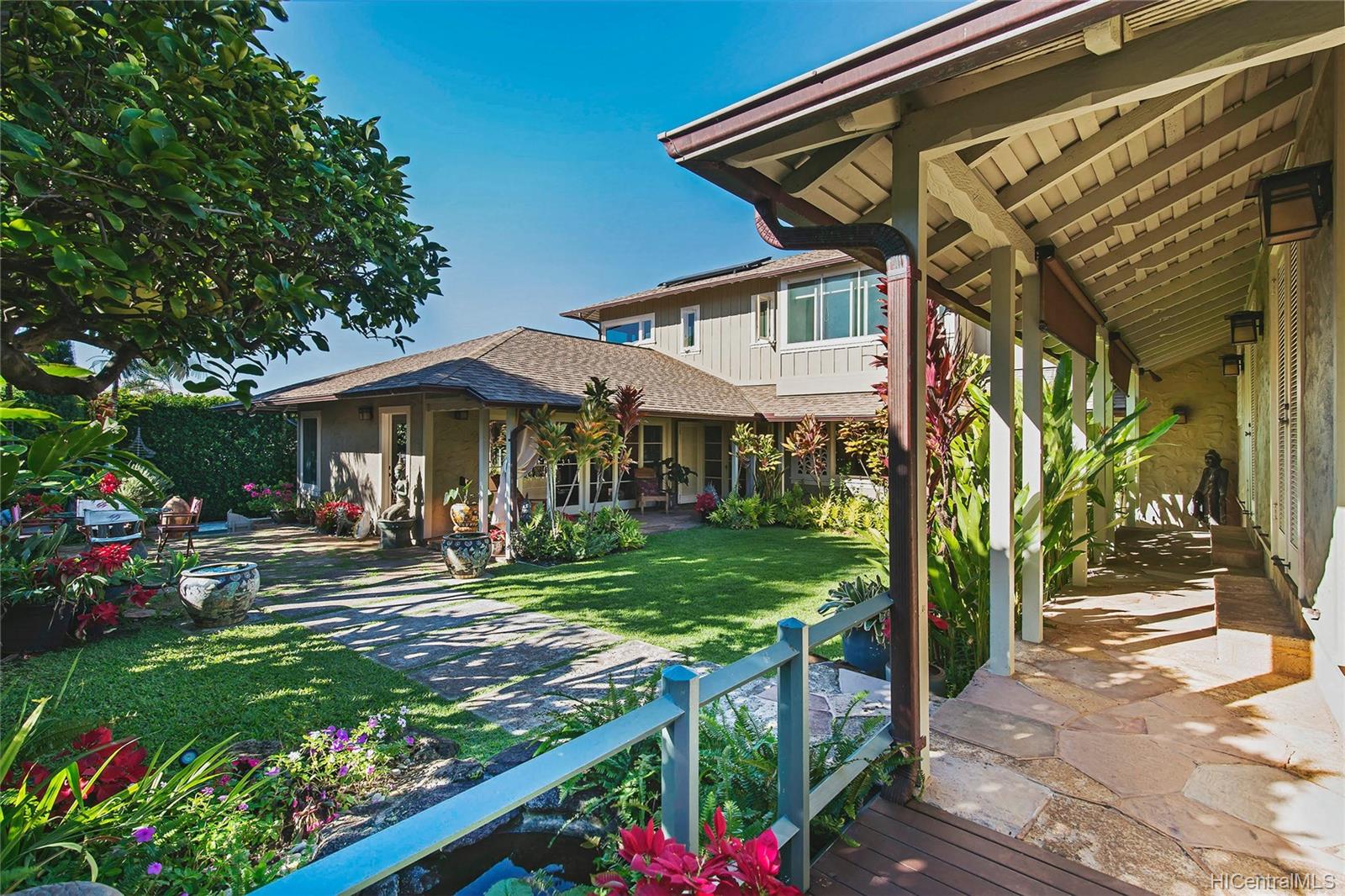 3859 Owena Street Honolulu, HI 96815