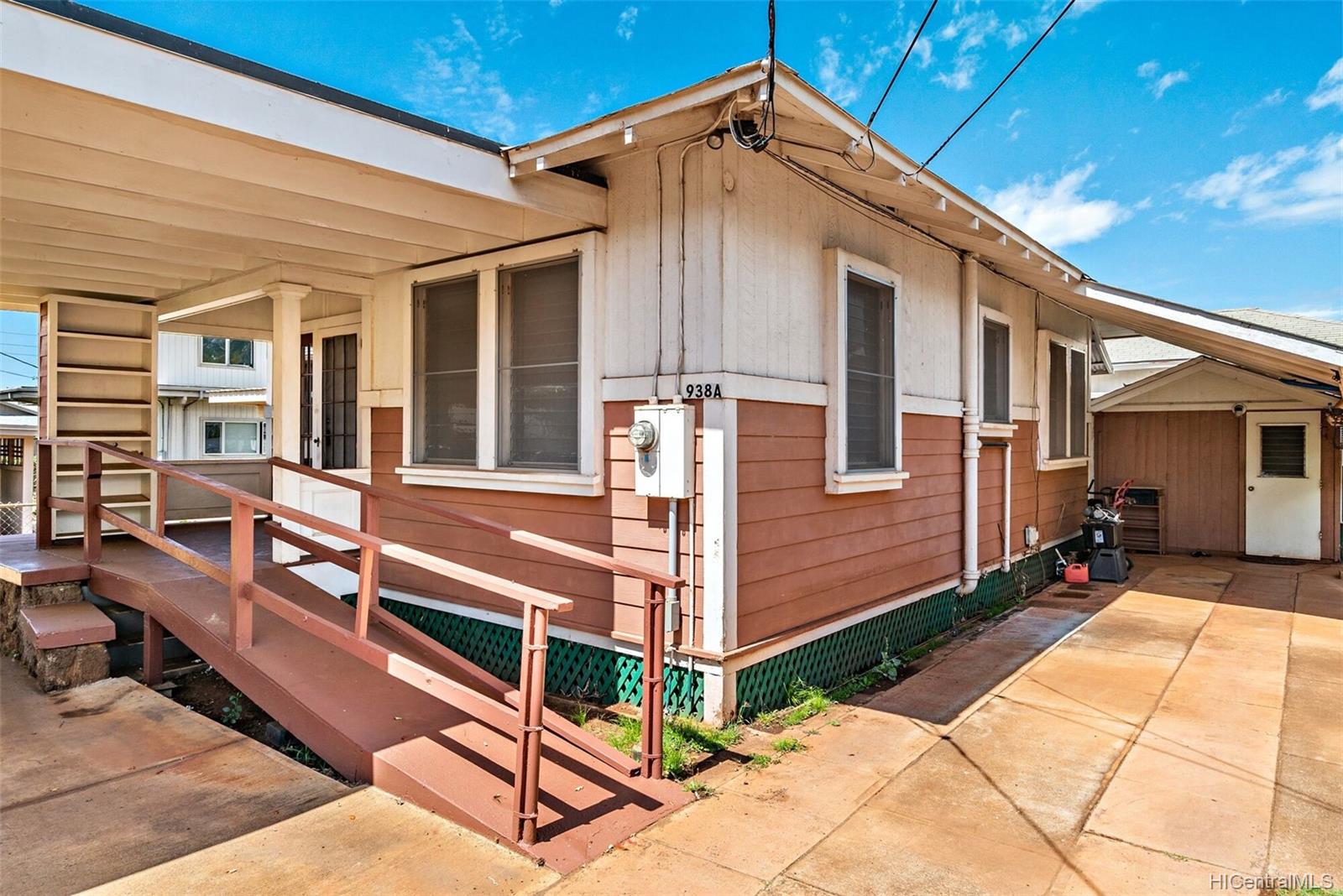 938 A&B 10th Avenue Honolulu, HI 96816