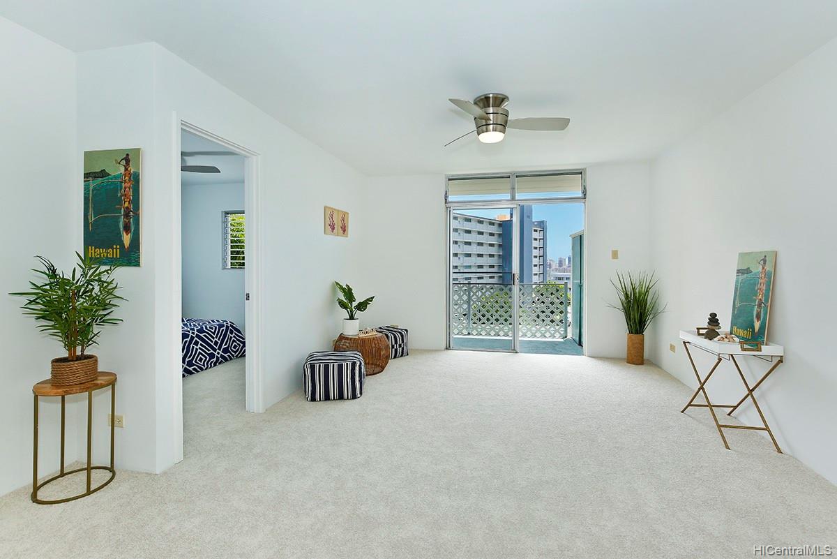 1002A Prospect Street #27, Honolulu, HI 96822