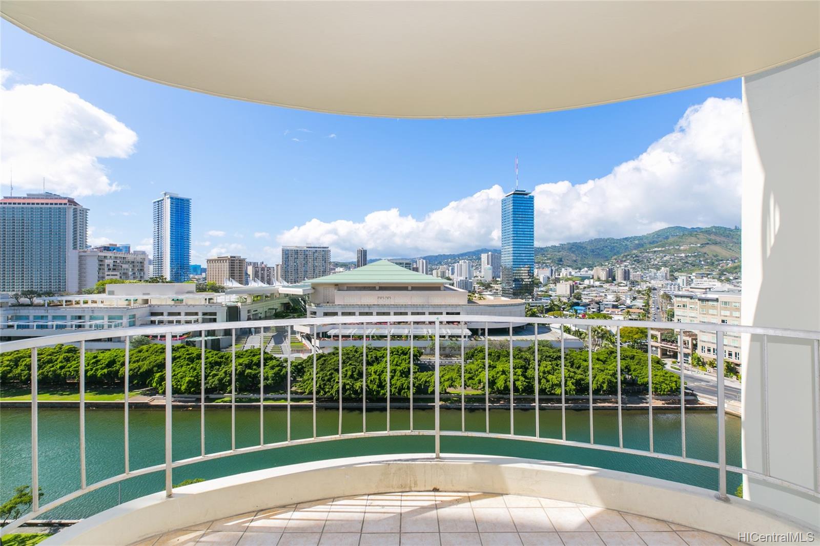 1717 Ala Wai Boulevard #1406, Honolulu, HI 96815