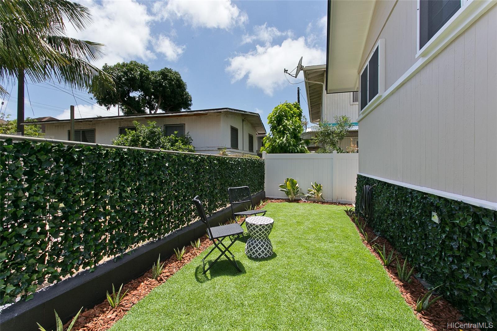 1122C 2nd Avenue Honolulu, HI 96816