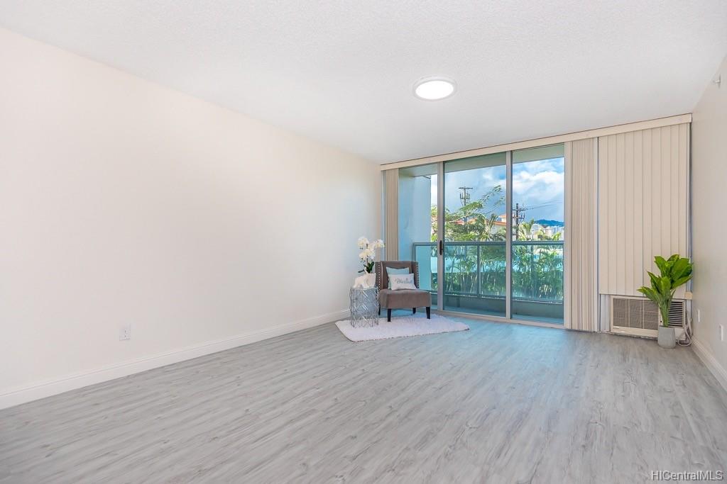 1133 Waimanu Street #203, Honolulu, HI 96814