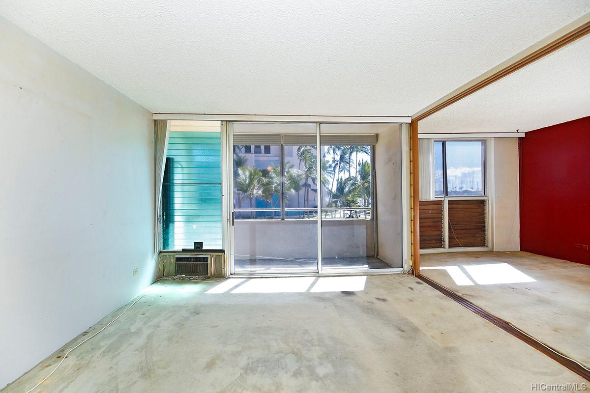 1676 Ala Moana Boulevard #101, Honolulu, HI 96815