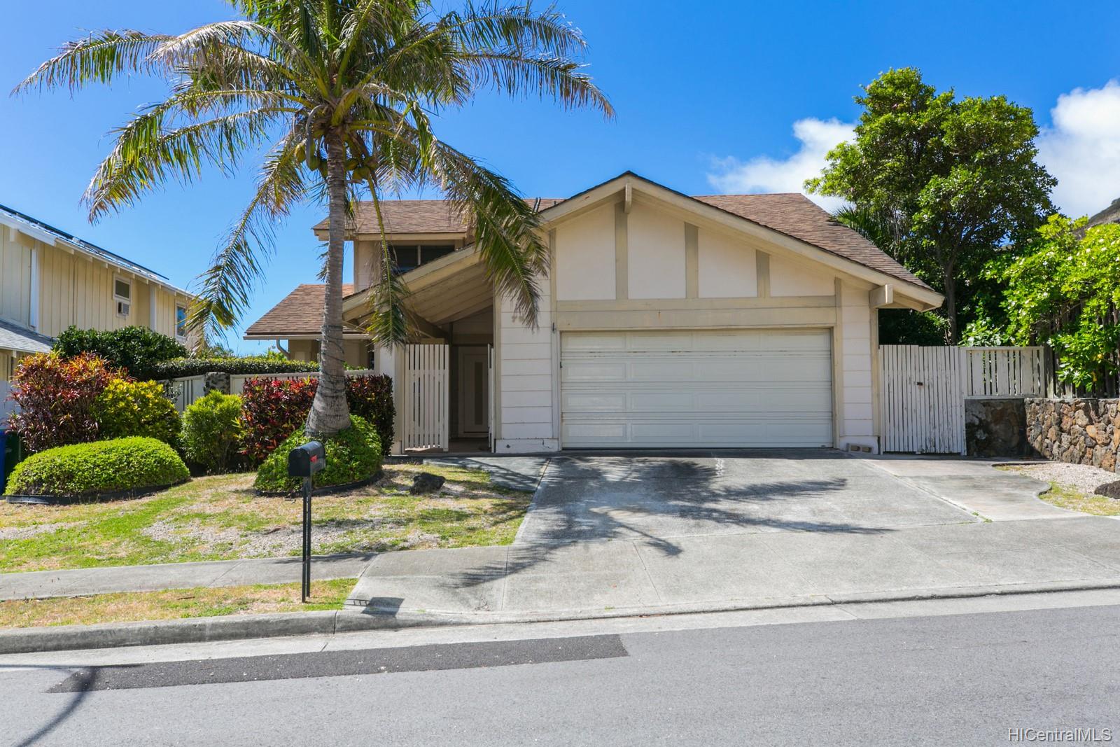 7511 Nakalele Street Honolulu, HI 96825