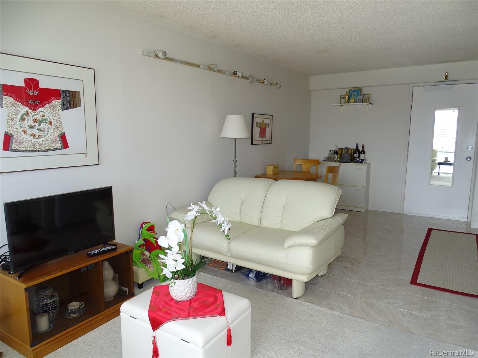 1655 Makaloa Street #2101, Honolulu, HI 96814