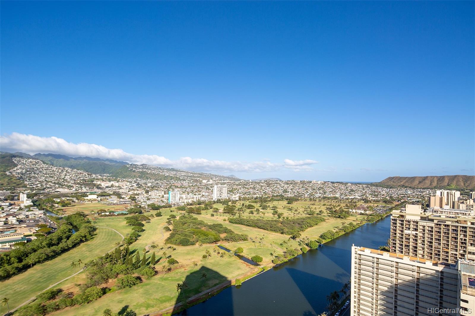 445 Seaside Avenue #4017, Honolulu, HI 96815