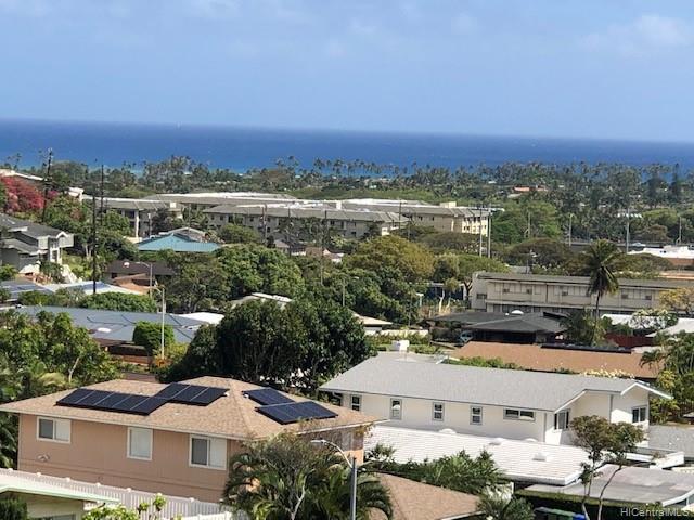 1511 Ahuawa Loop Honolulu, HI 96821