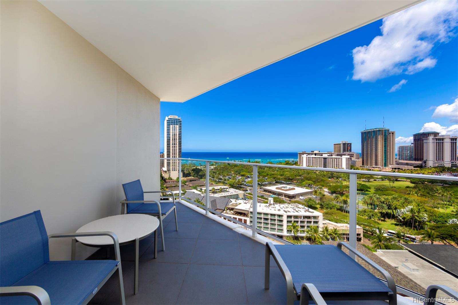 2120 Lauula Street #1910, Honolulu, HI 96815