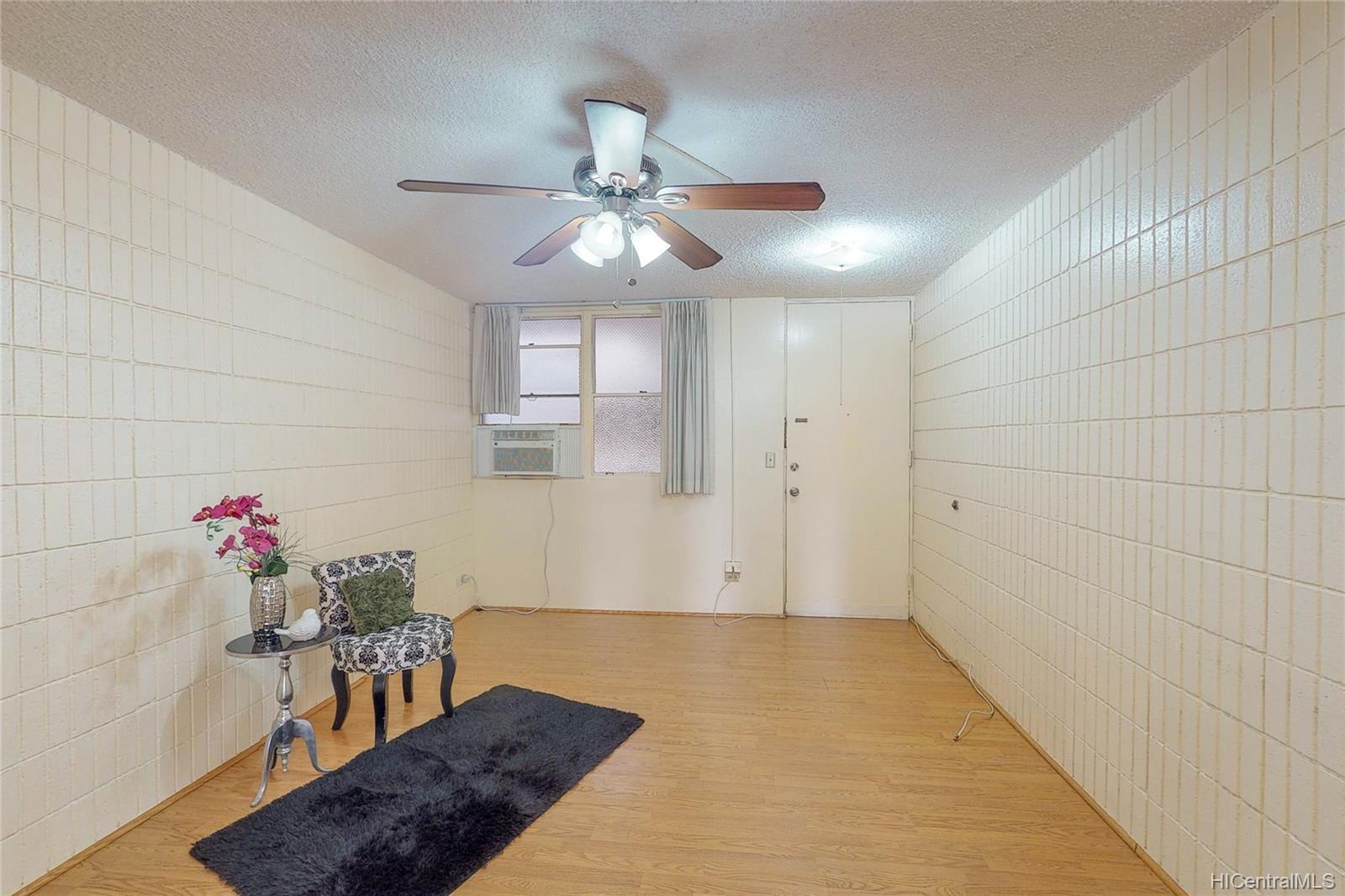 1911 Kalakaua Avenue #312, Honolulu, HI 96815