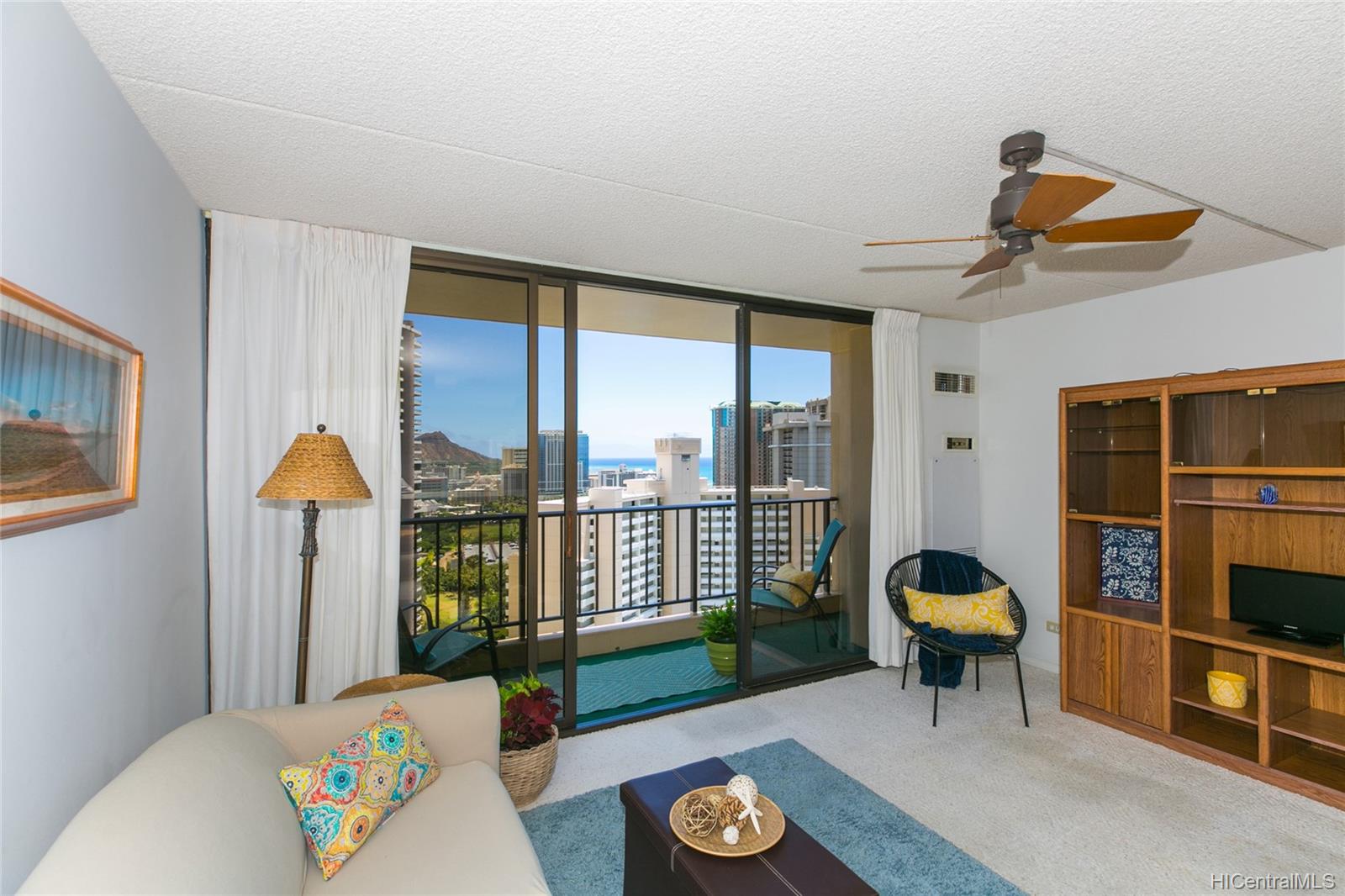 411 Hobron Lane #2907, Honolulu, HI 96815