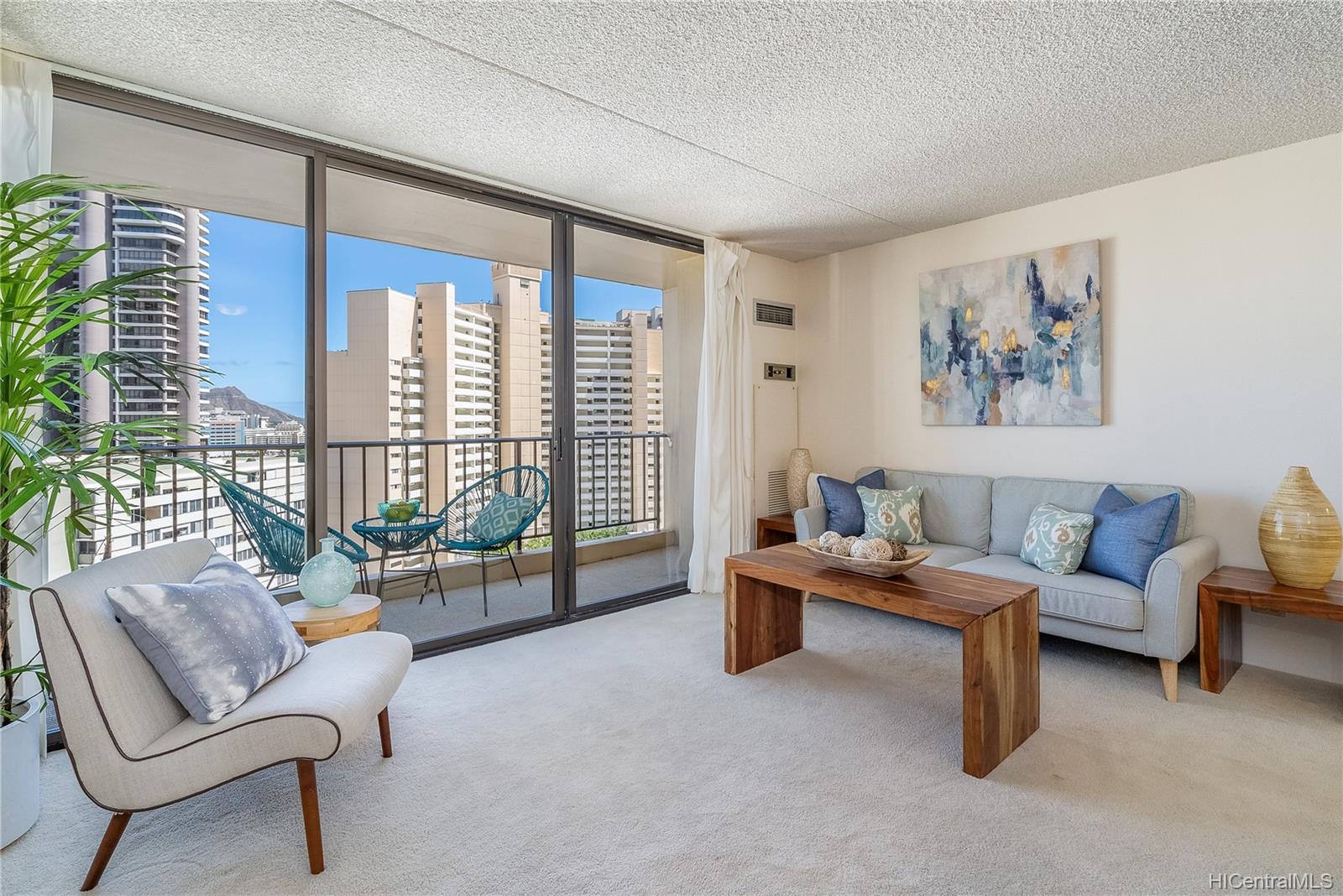 411 Hobron Lane #1707, Honolulu, HI 96815