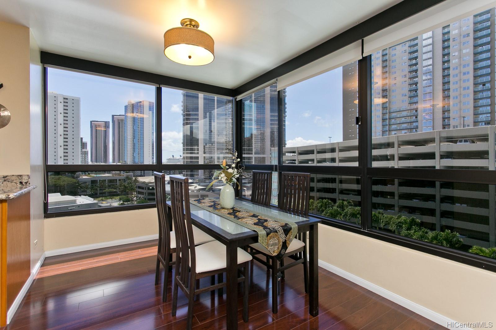 876 Curtis Street #1106, Honolulu, HI 96813