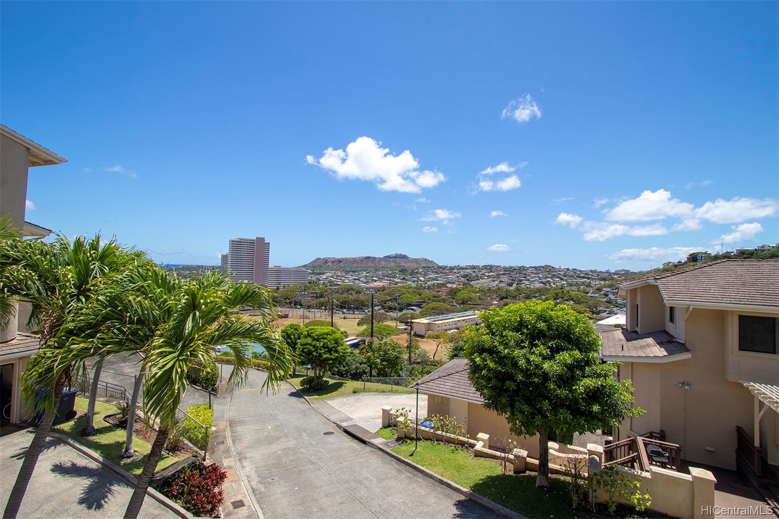 1389 Hoakoa Place #2, Honolulu, HI 96821