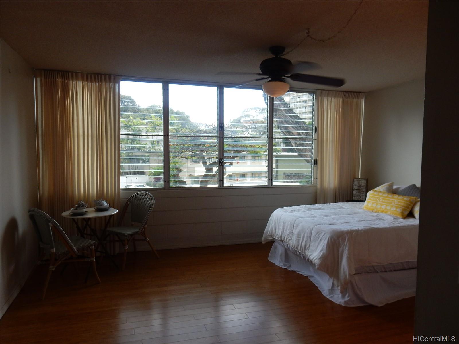 1550 Wilder Avenue #A208, Honolulu, HI 96822