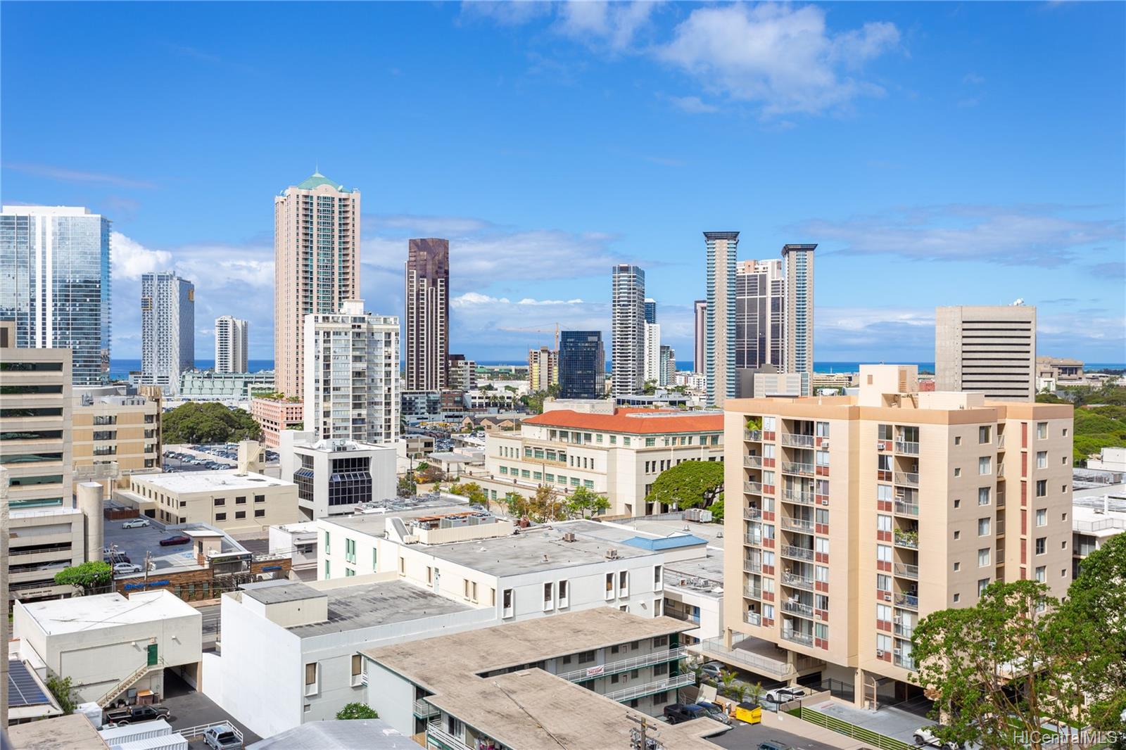 824 Kinau Street #1008, Honolulu, HI 96813