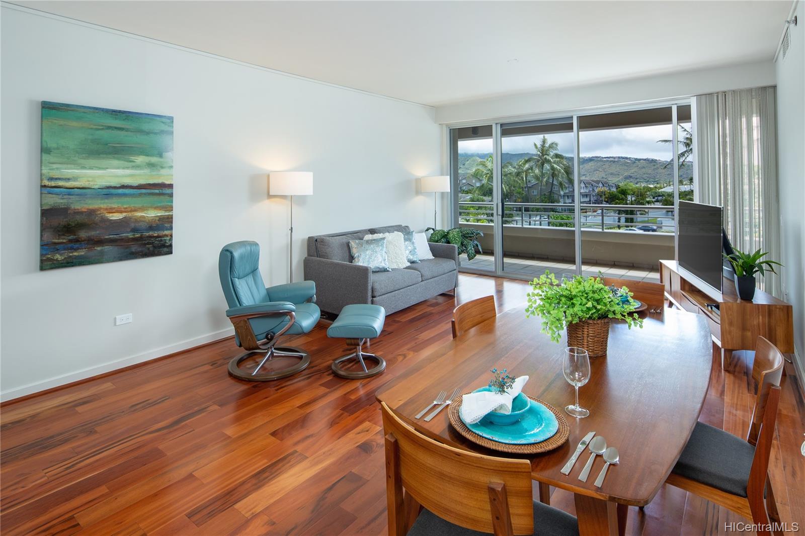 1 Keahole Place #3407, Honolulu, HI 96825