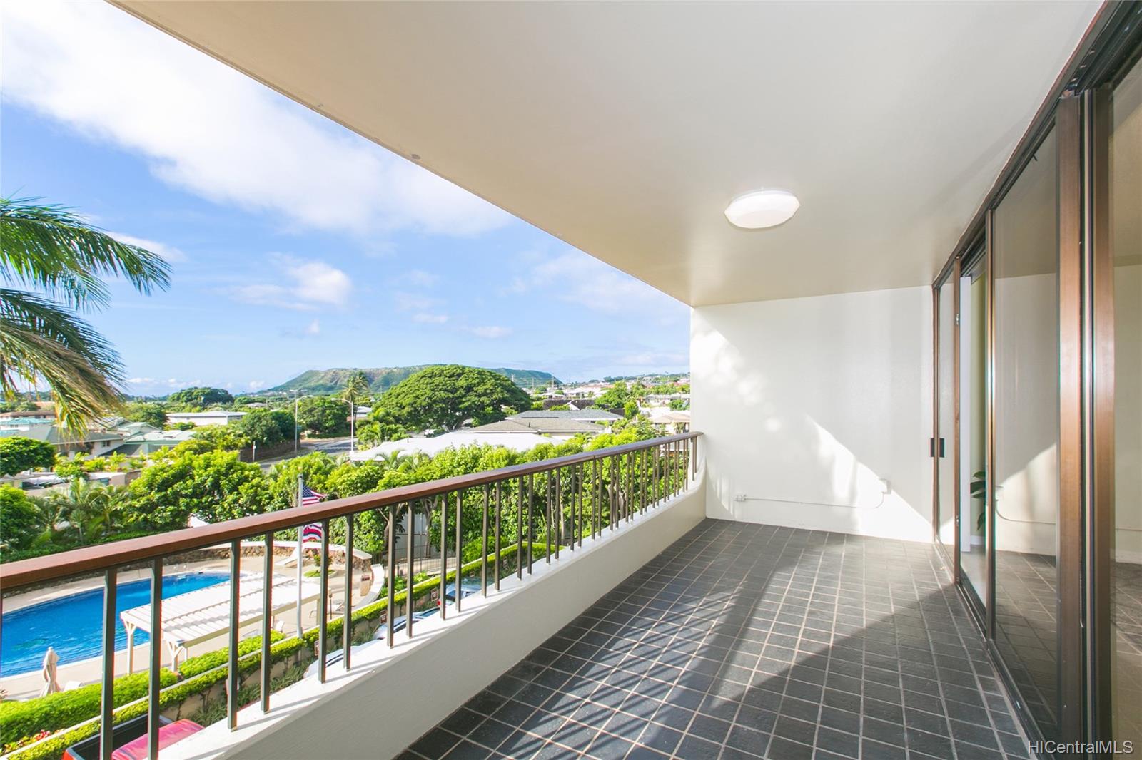 4340 Pahoa Avenue #3B, Honolulu, HI 96816