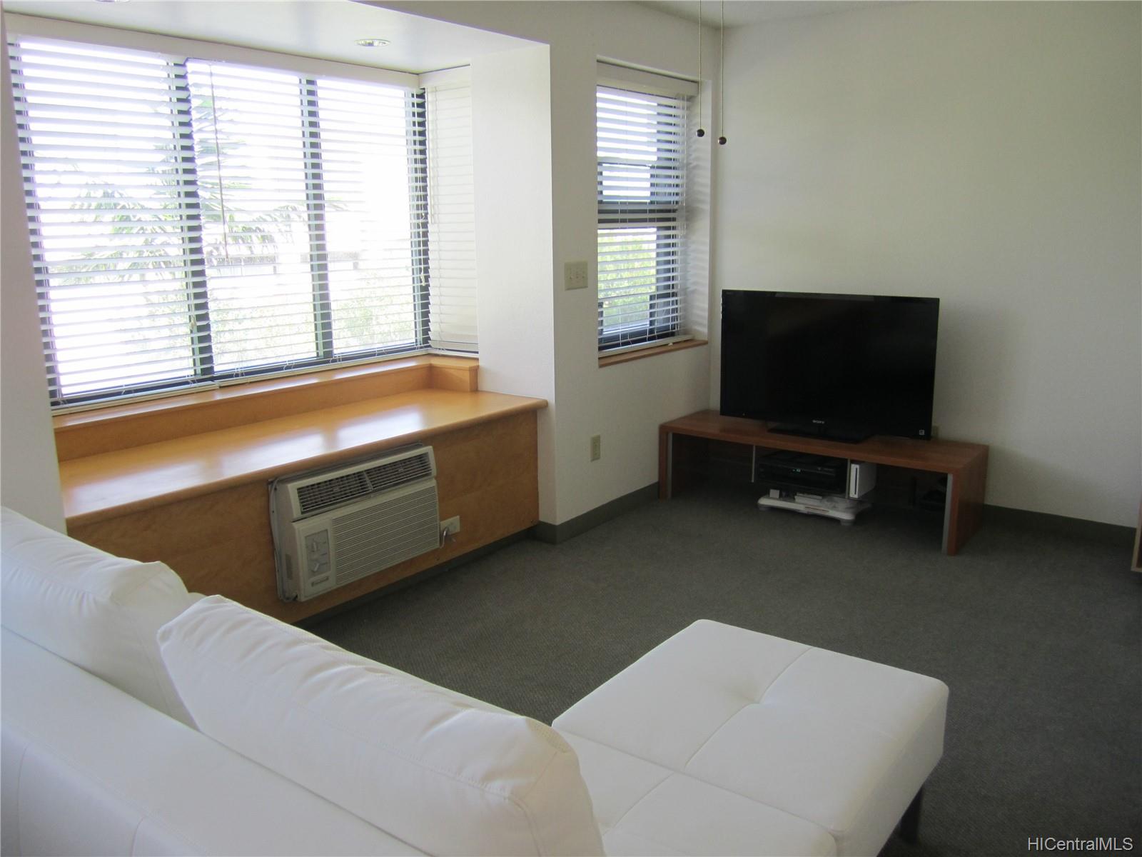 545 Queen Street #342, Honolulu, HI 96813