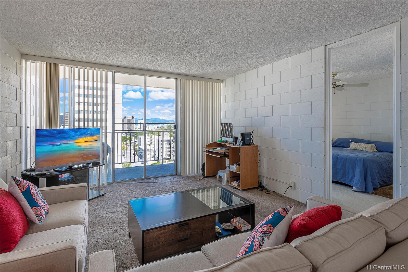 1420 Victoria Street #1604, Honolulu, HI 96822