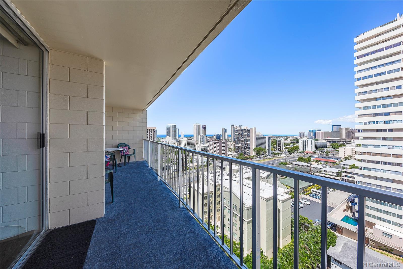 1420 Victoria Street #1604, Honolulu, HI 96822