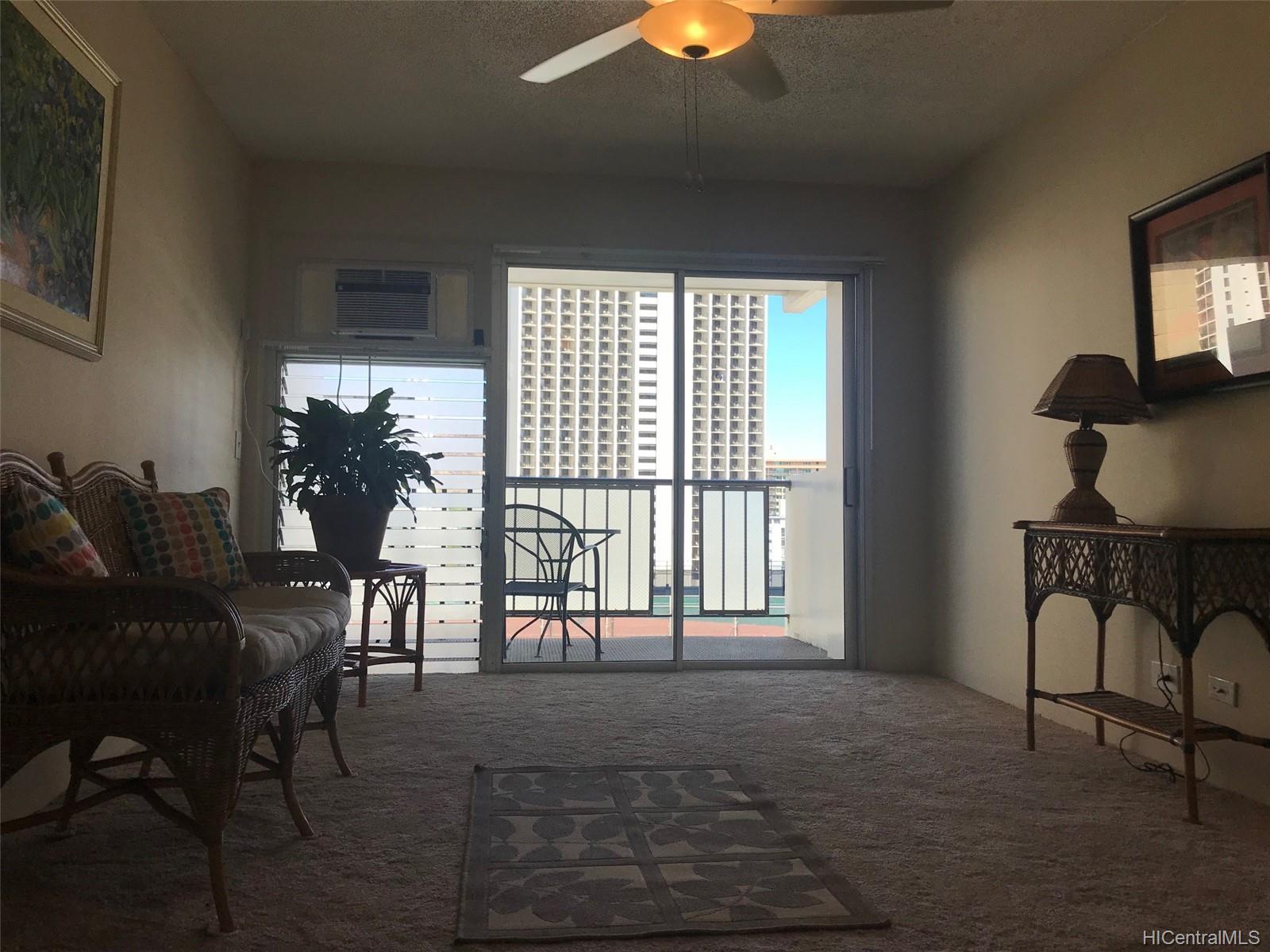 2465 Kuhio Avenue #1518, Honolulu, HI 96815