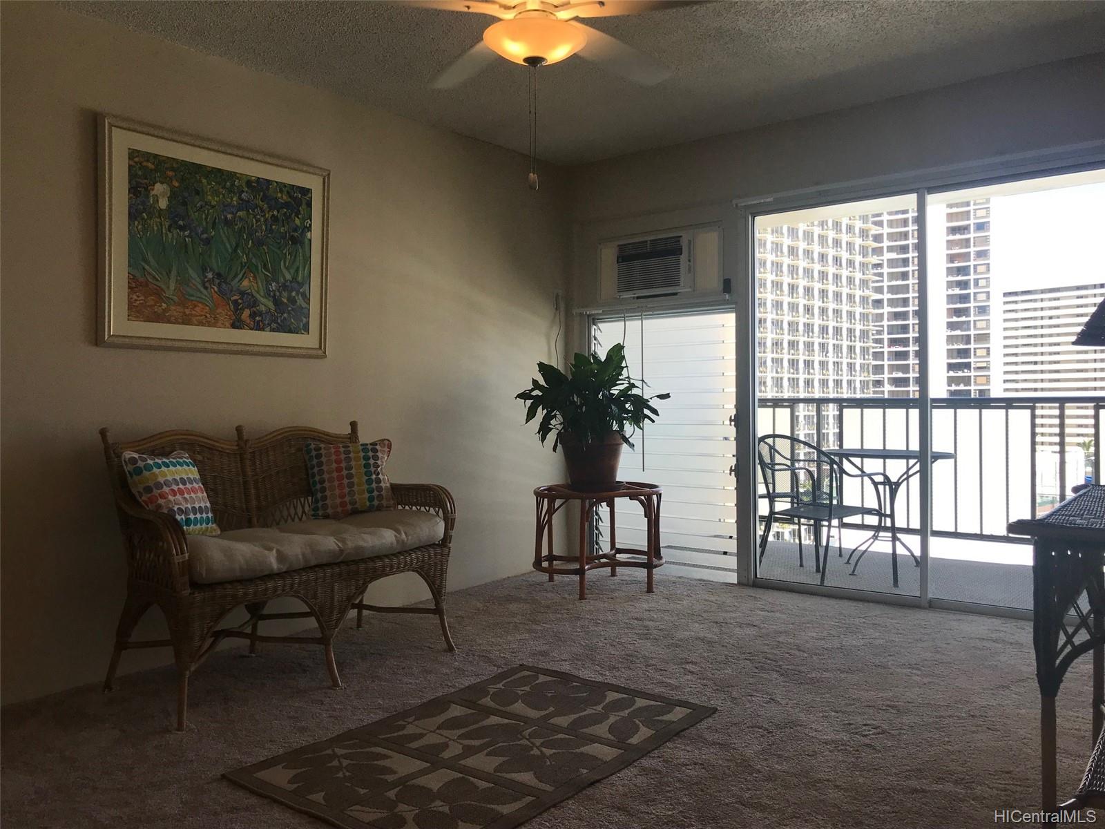 2465 Kuhio Avenue #1518, Honolulu, HI 96815