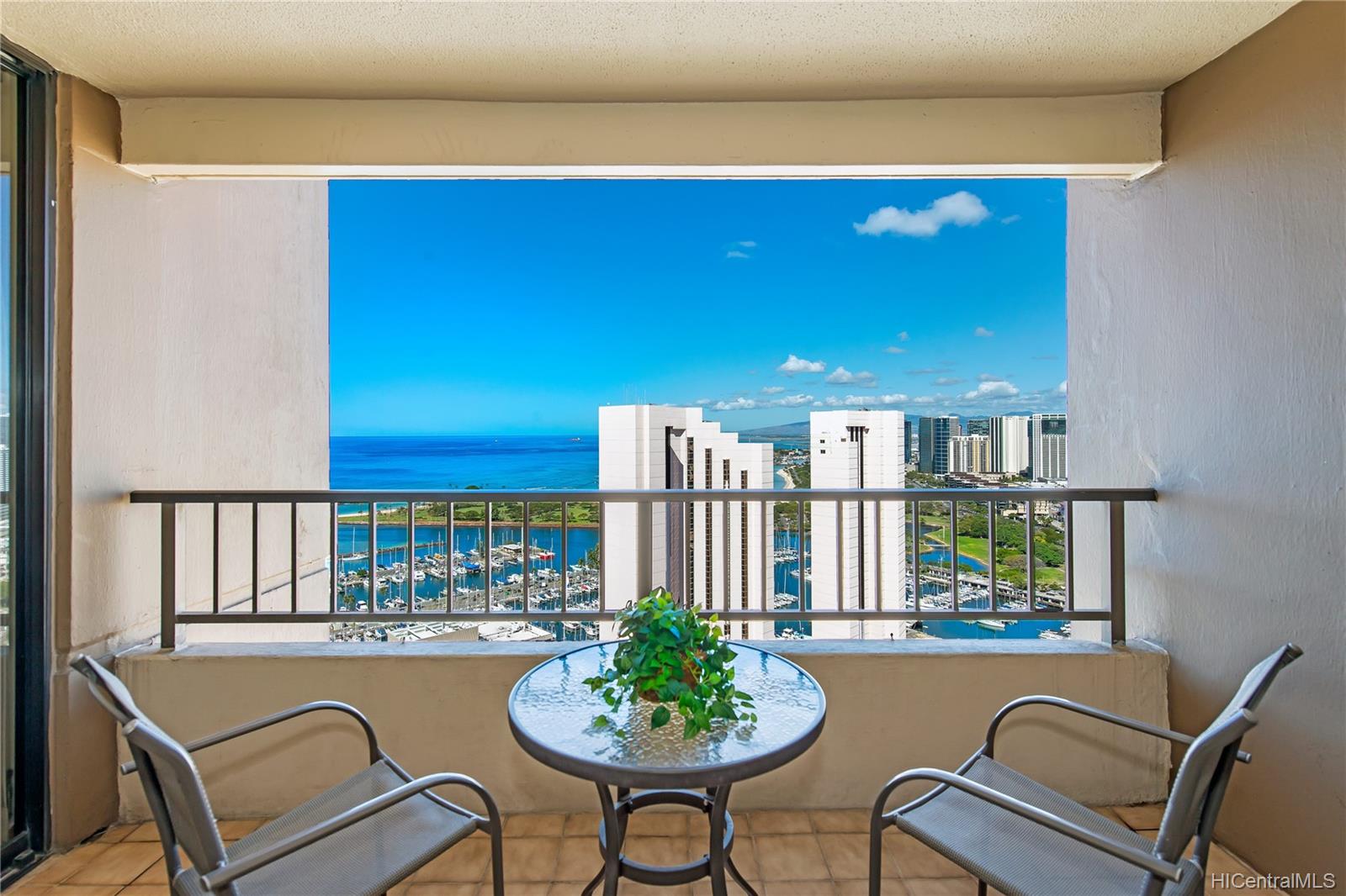 1778 Ala Moana Boulevard #4002, Honolulu, HI 96815